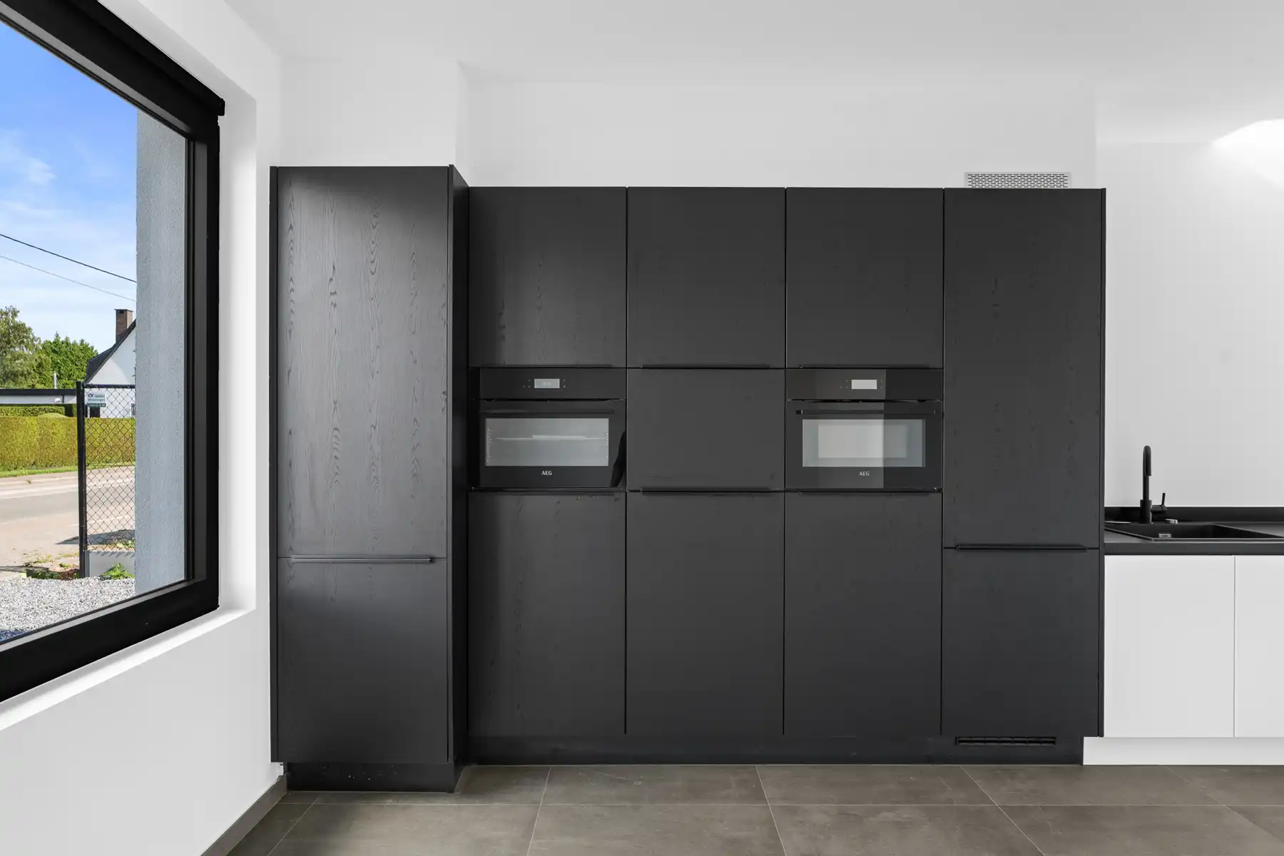 Modern comfort in een tijdloze halfopen bebouwing foto 11