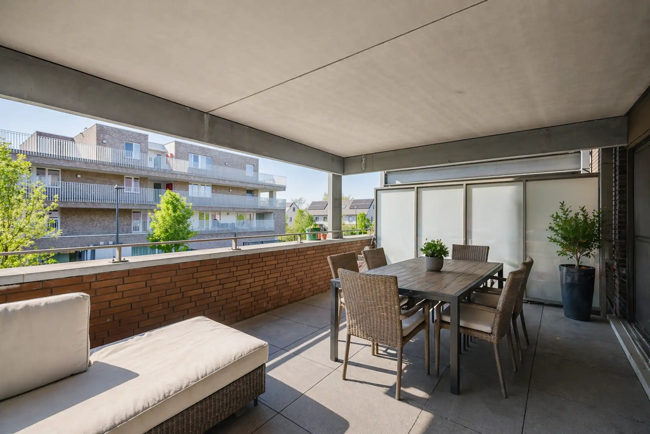 Lichtrijk appartement te koop in Oostakker foto 11