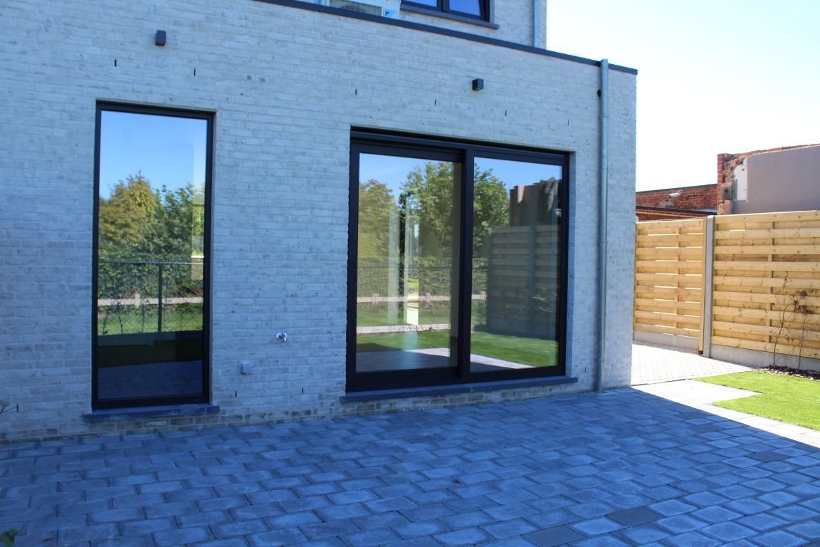Nieuwbouwwoning foto 21