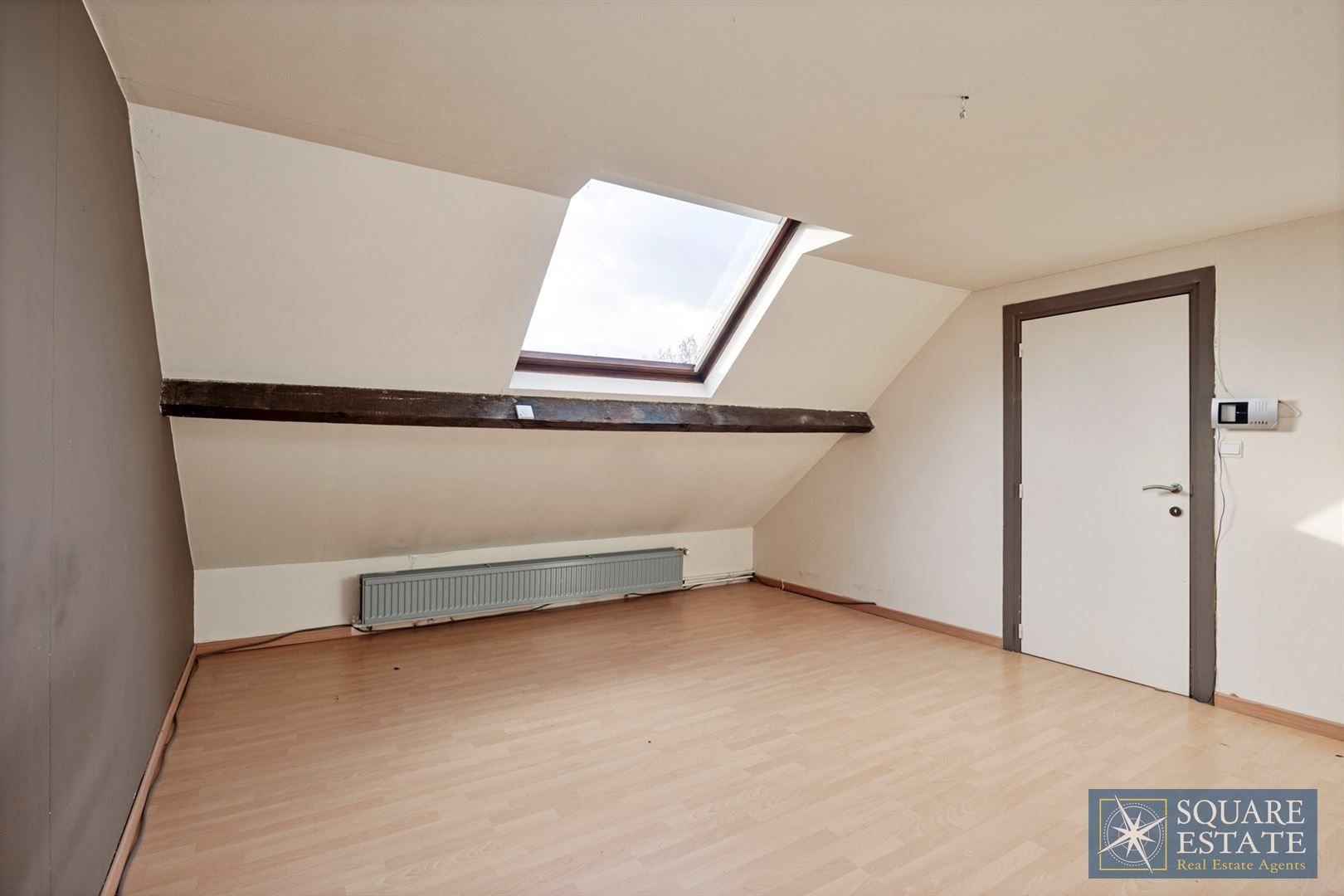 Kantoorgebouw foto 14