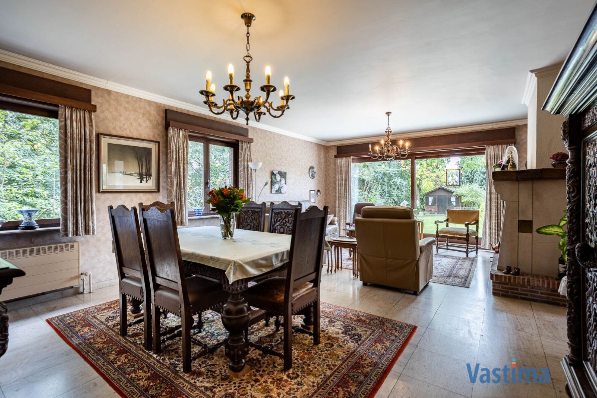 Charmante villa met perfecte ligging in residentiële wijk van Aalst foto 4