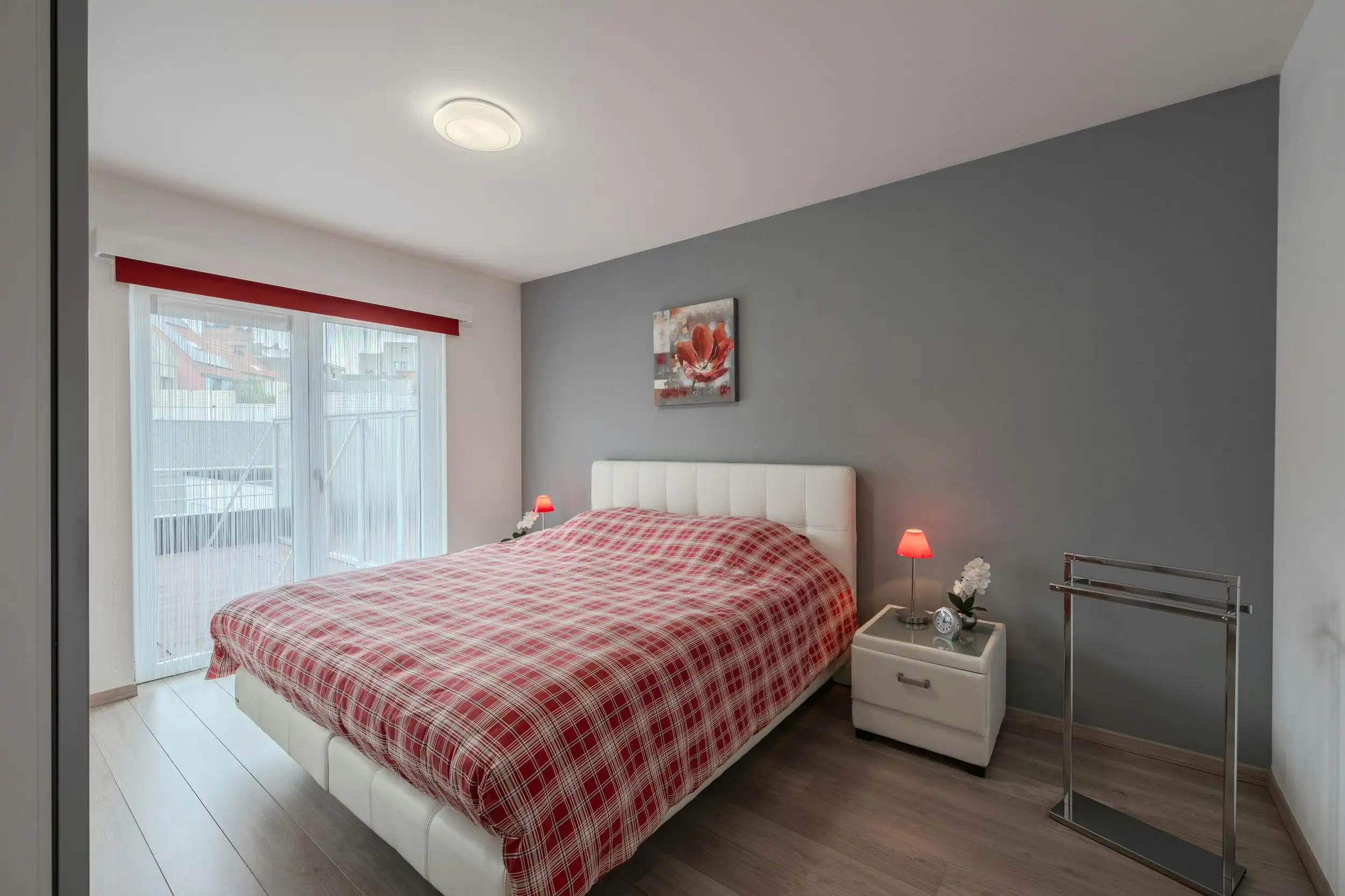 3-slaapkamer appartement met zonneterras (53m²) te Oostende foto 9