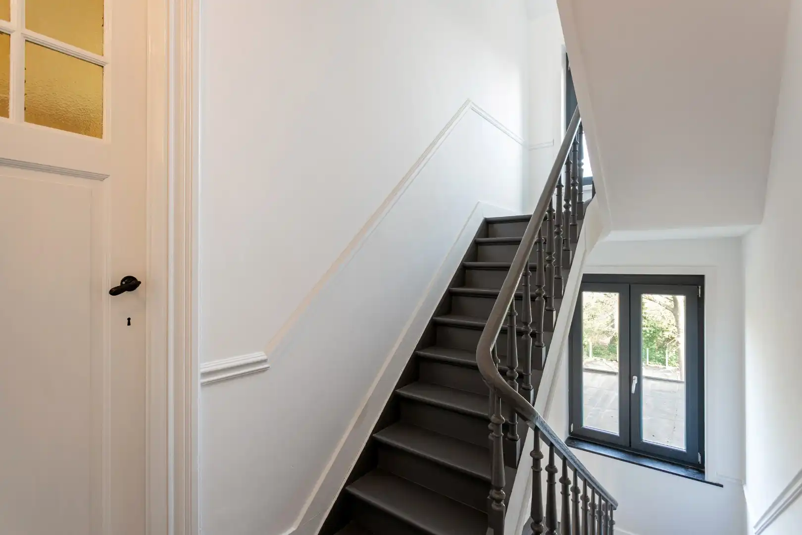 Handelshuis met woongedeelte, garage en tuin te Beersel foto 16