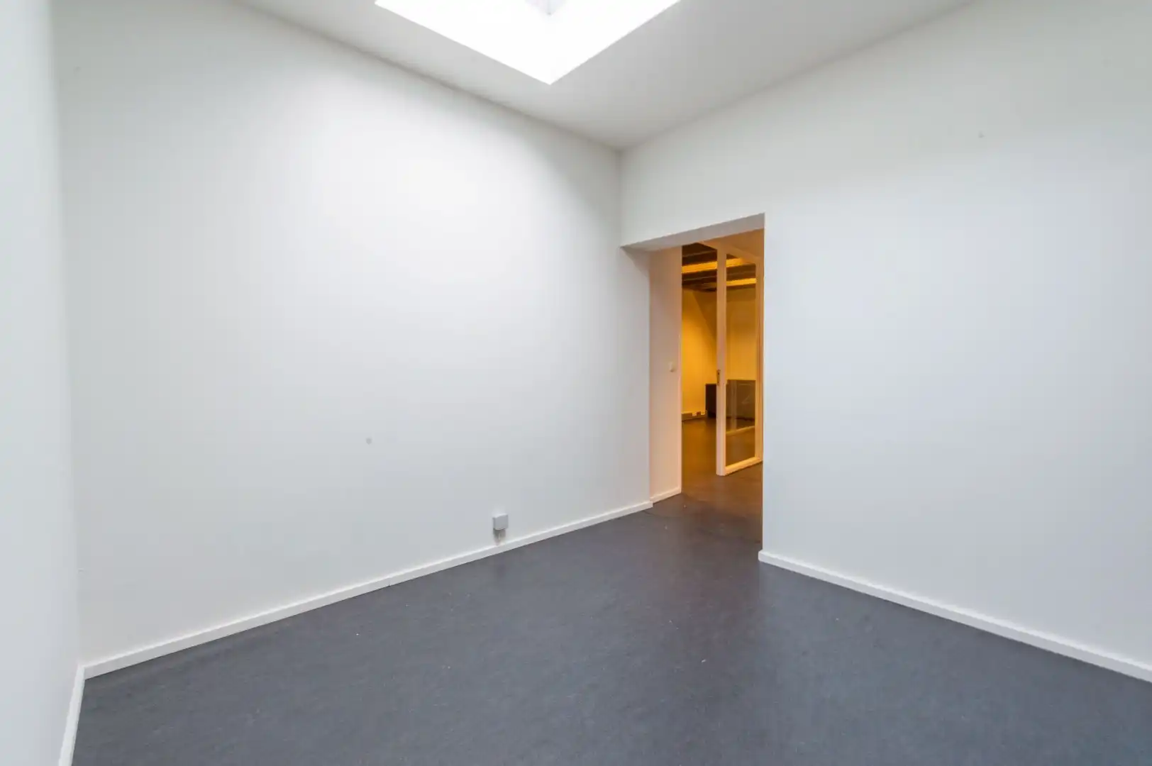 Een centraal gelegen en energiezuinige kantoorruimte! foto 11