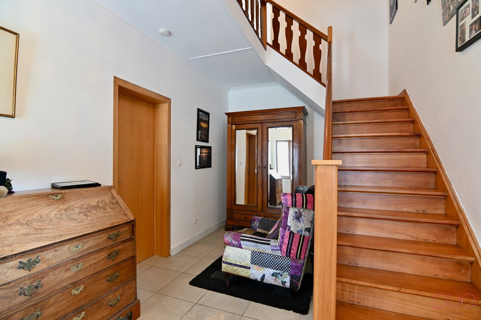 Karaktervolle, ruime woning met werkplaats & grote tuin – unieke opportuniteit foto 4