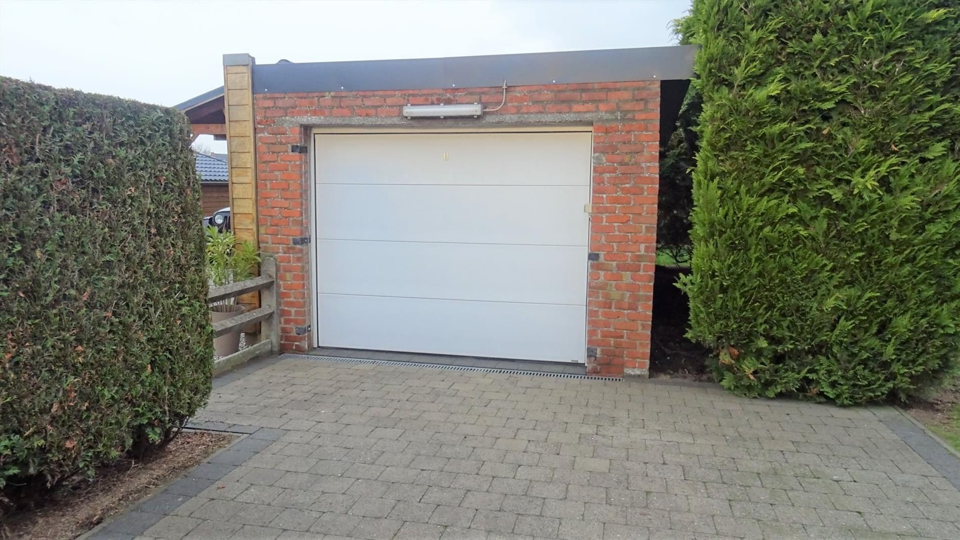 Gerenoveerde, rustig gelegen OB met 2 slpks foto 10