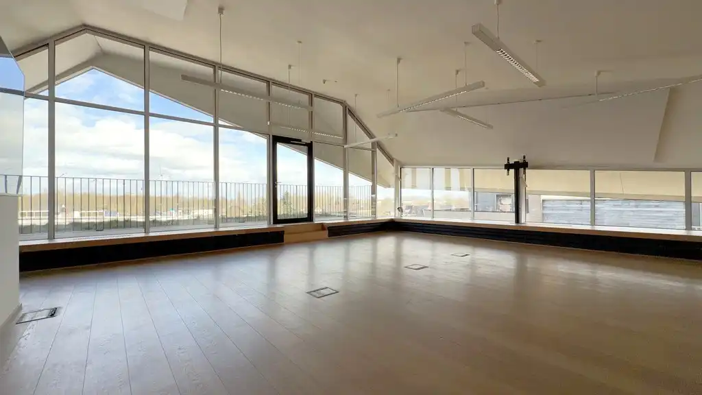Modern kantoorgebouw te koop nabij oprit R4 in Gent foto 21