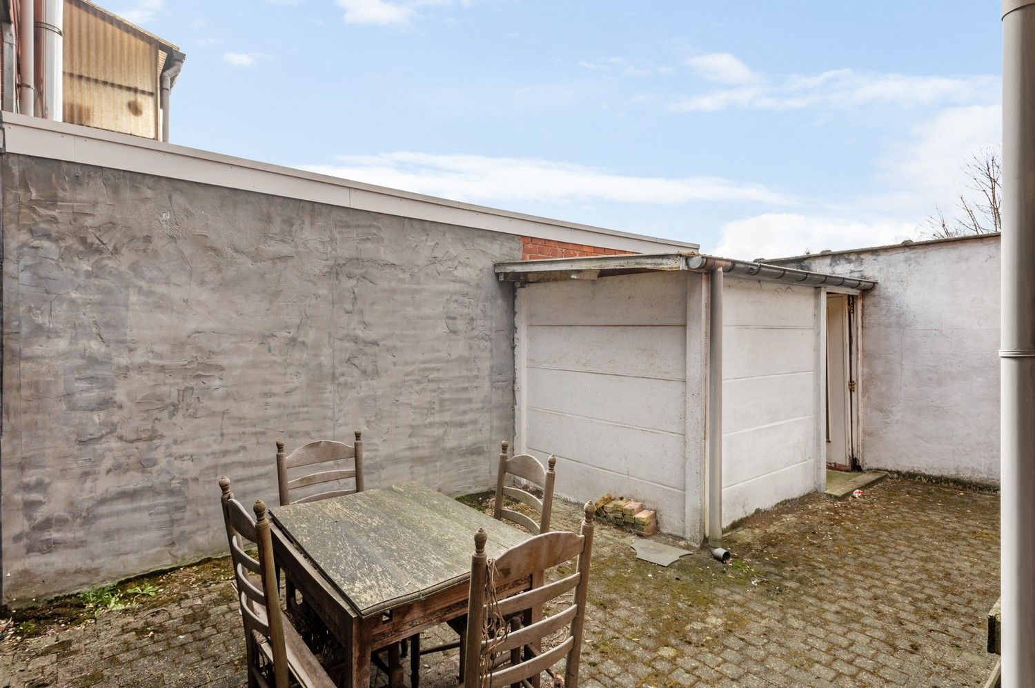 Handelspand met duplex in het centrum van Wijnegem! foto 12