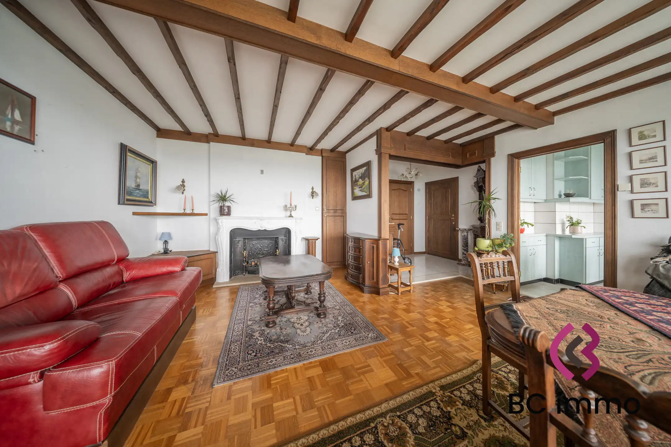 2 slaapkamer appartement met panoramisch uitzicht op toplocatie foto 3