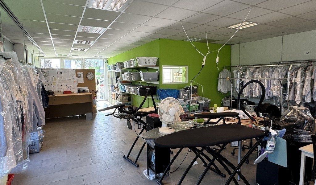 Commercieel kantoor/handelsruimte te huur op toplocatie in Sint-Martens-Latem foto 2