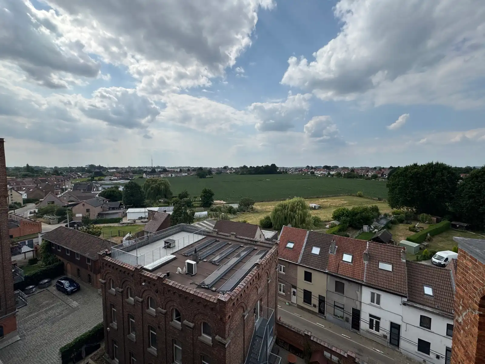 Unieke loft met 2 slaapkamers, terras en zicht op de vaart foto 25