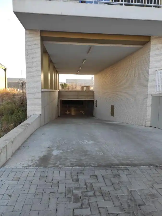 Fabrieksstraat 13, 2830 Willebroek foto {{pictureIndex}}