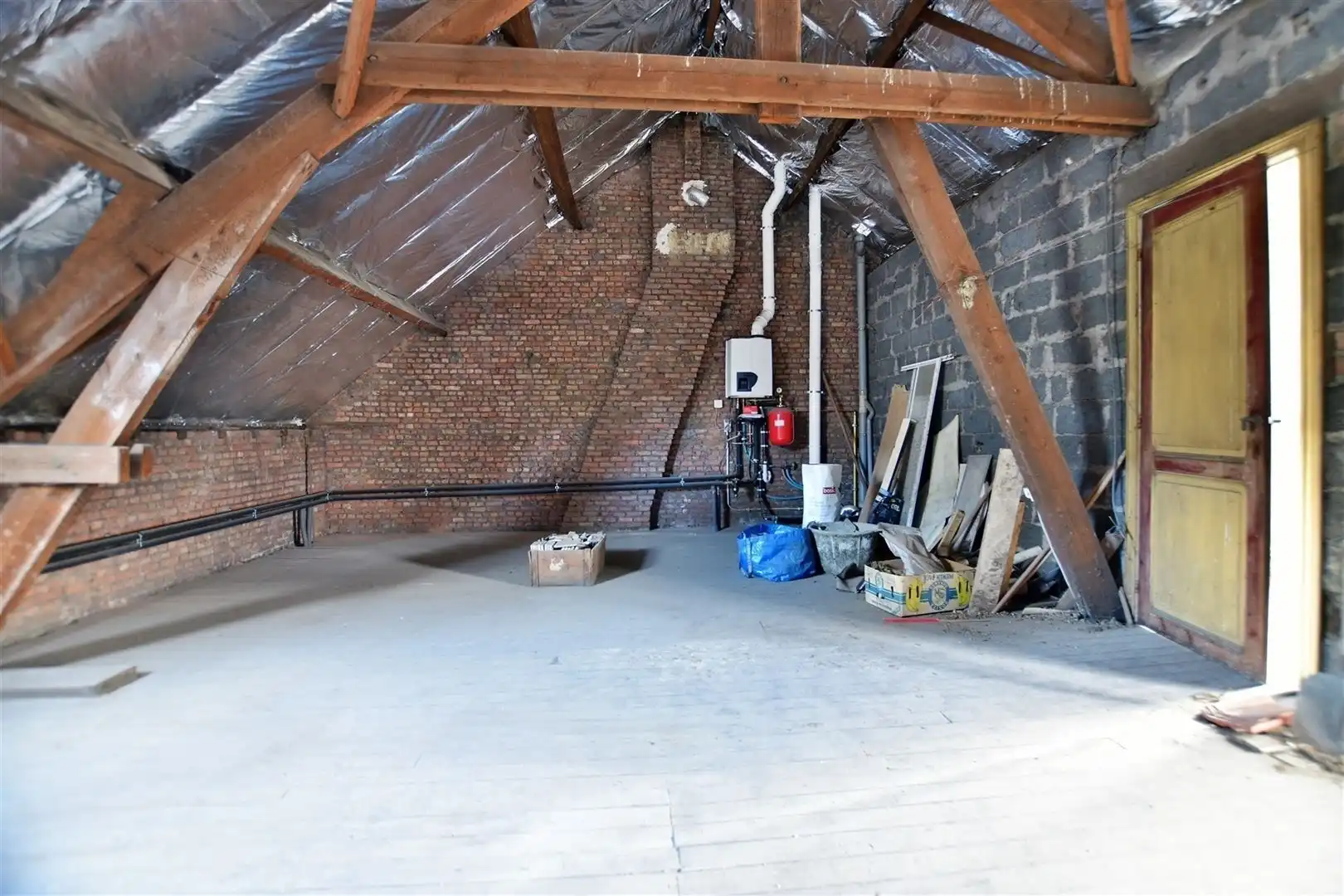 Opbrengsteigendom met 2 entiteiten gelegen in het hartje van centrum Dendermonde  foto 20