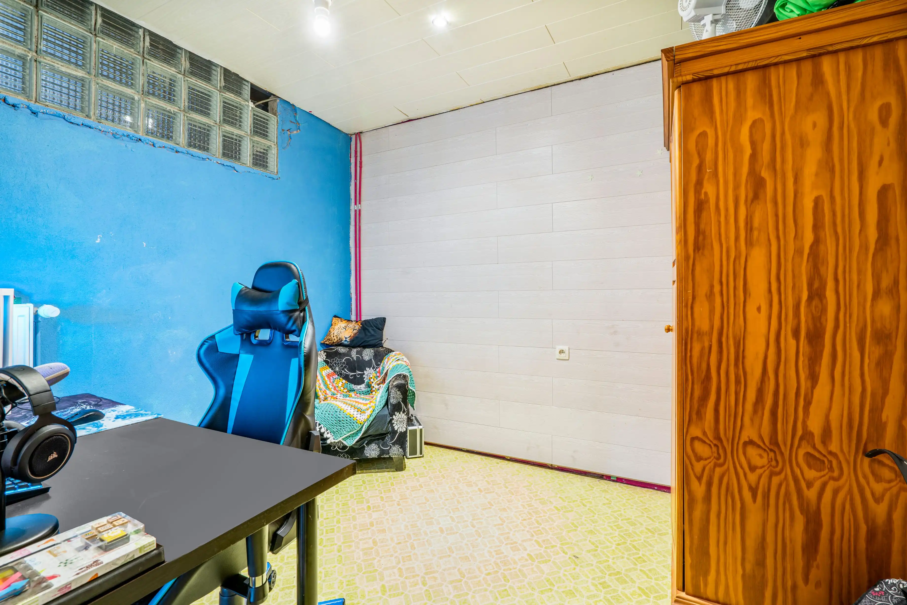 Woning voor grote gezinnen (6 slpks & 2 badkamers) foto 11