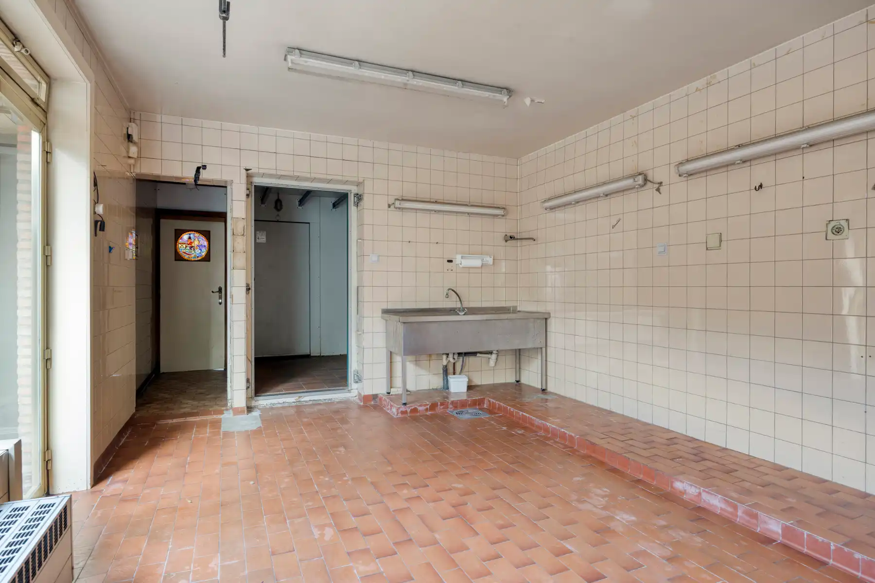 Centraal gelegen woning met veel potentieel foto 3