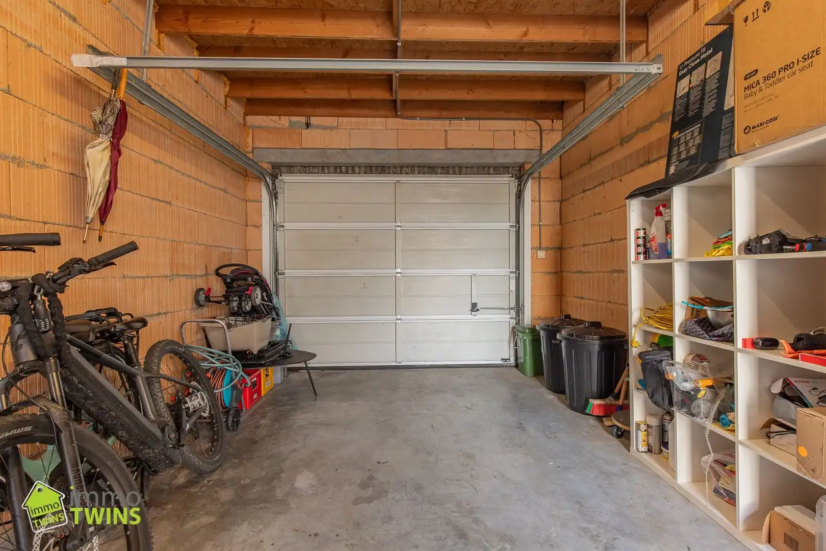 Ruim en stijlvol duplex appartement (155m²) met garage en staanplaats te Schoonaarde (Dendermonde). foto 23