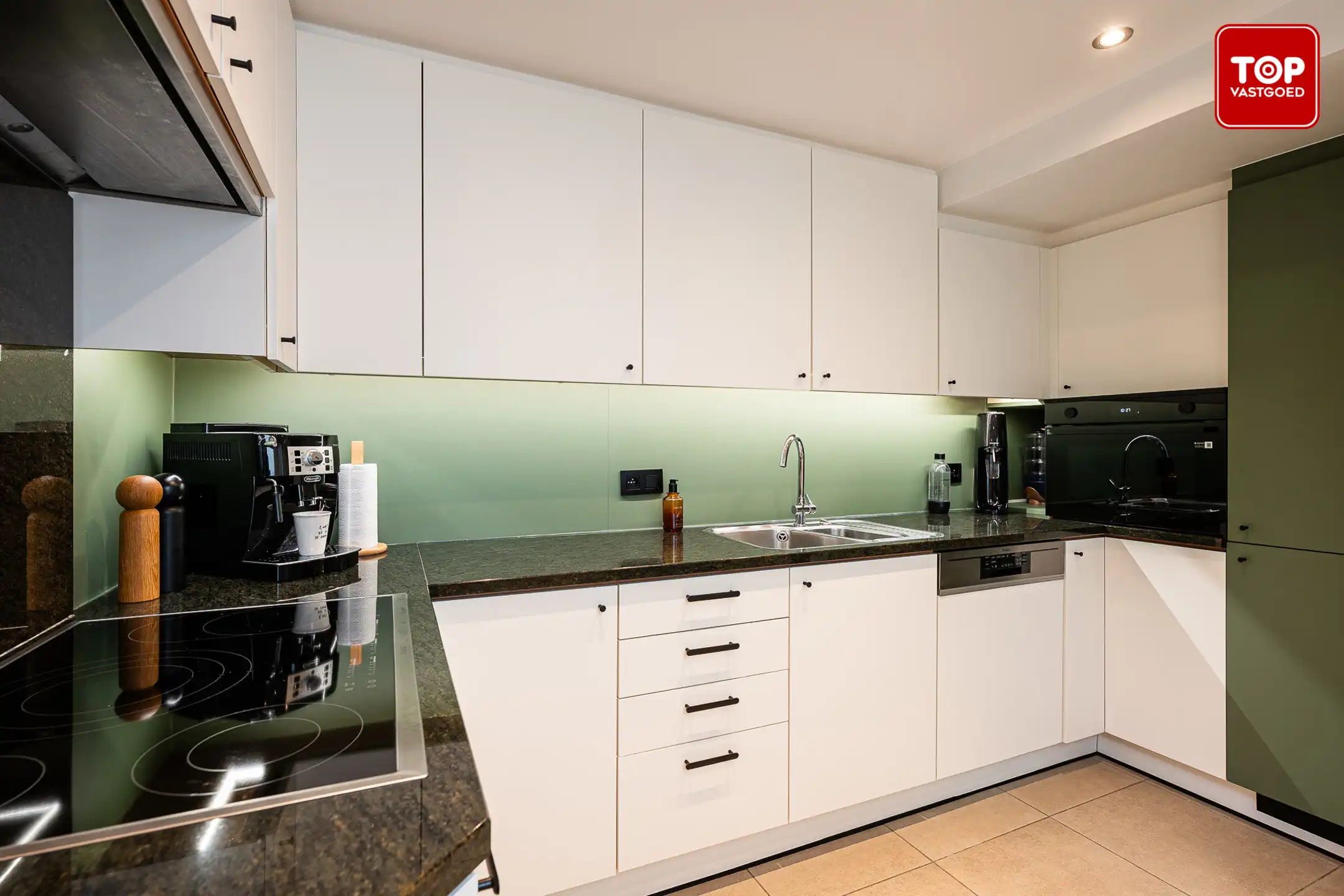 Gezellige instapklare woning met leuke stadskoer.  foto 11