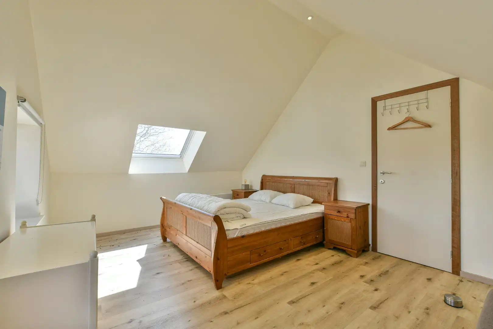 Authentieke hoeve met bouwland & stallen op unieke landelijke ligging tussen De Haan en Nieuwmunster foto 10