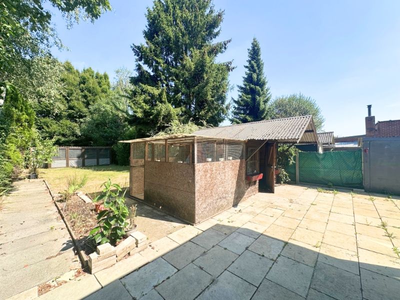 Ruime gezinswoning met tuin in Roeselare foto 19