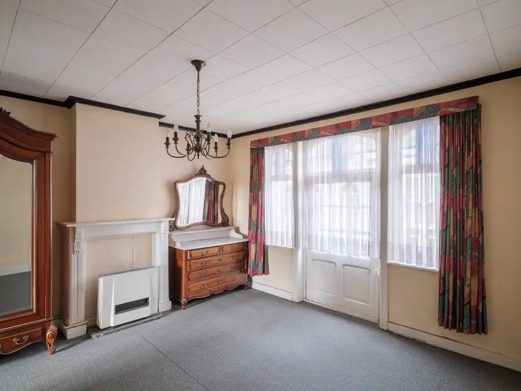 Karaktervolle interbellumwoning met uitzonderlijke stadstuin nabij de Coupure foto 17