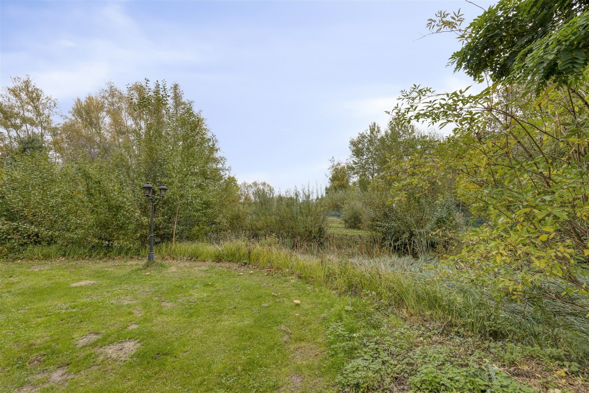 Luxueuze woning met riante tuin te Sint-Lievens-Houtem foto 33