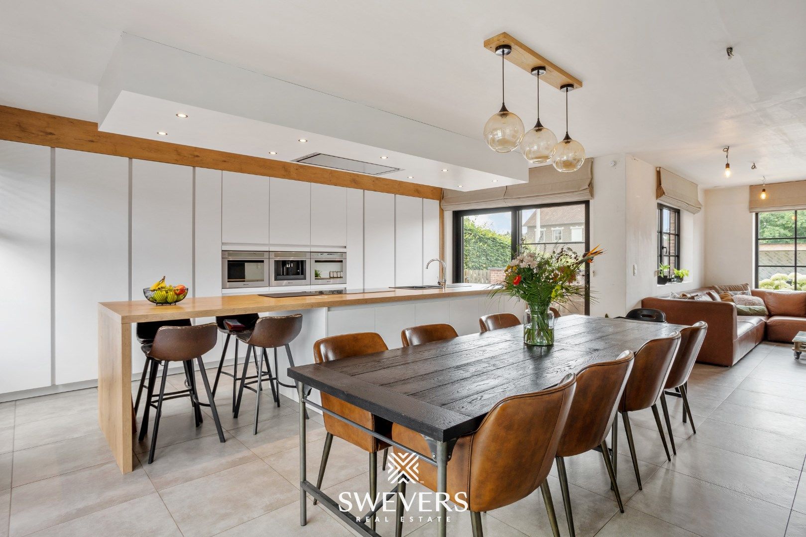Prachtige recente gezinswoning (256m²) op een gegeerde locatie in Heusden-Zolder foto 7