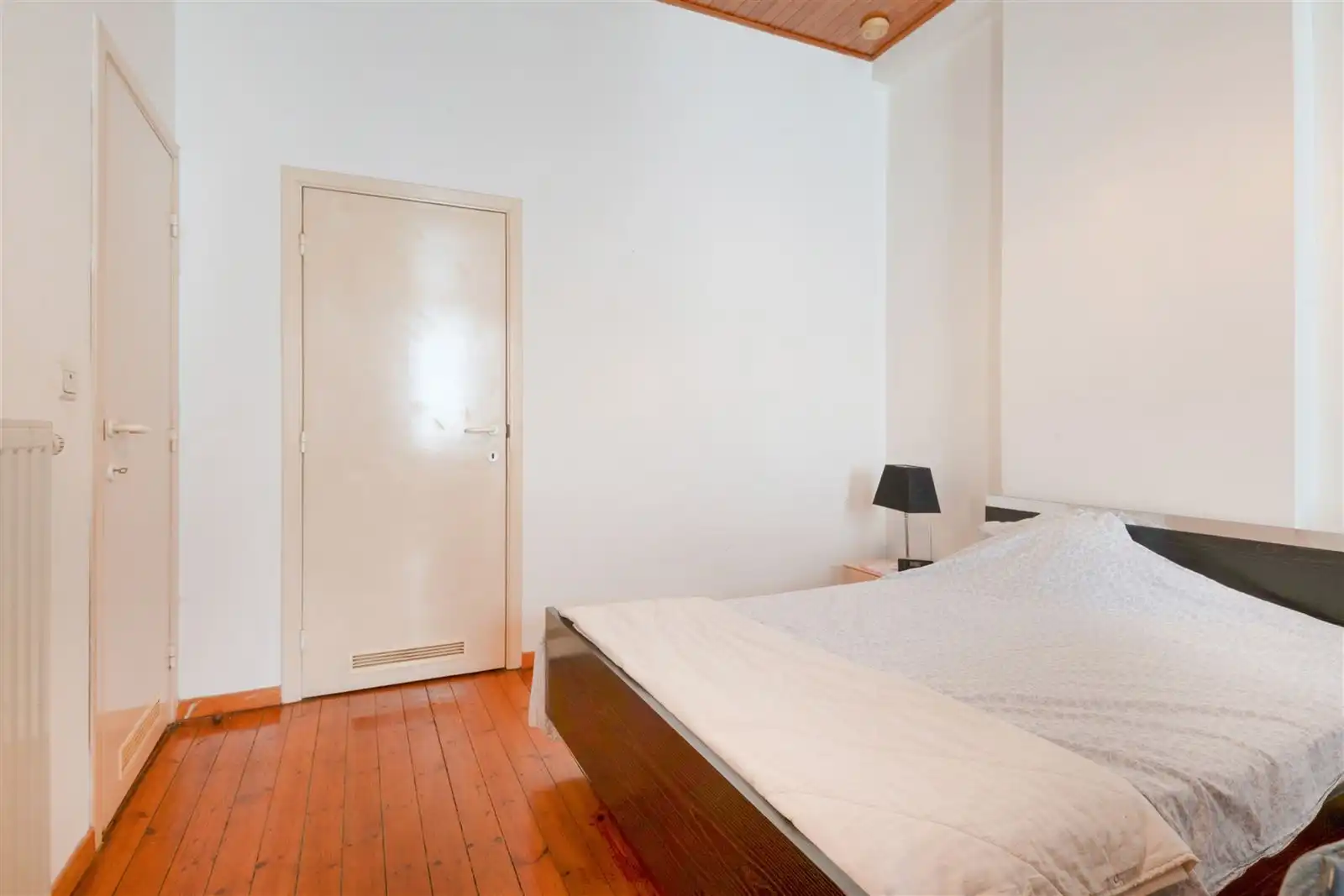 Ruim herenhuis in hartje Aalst foto 19