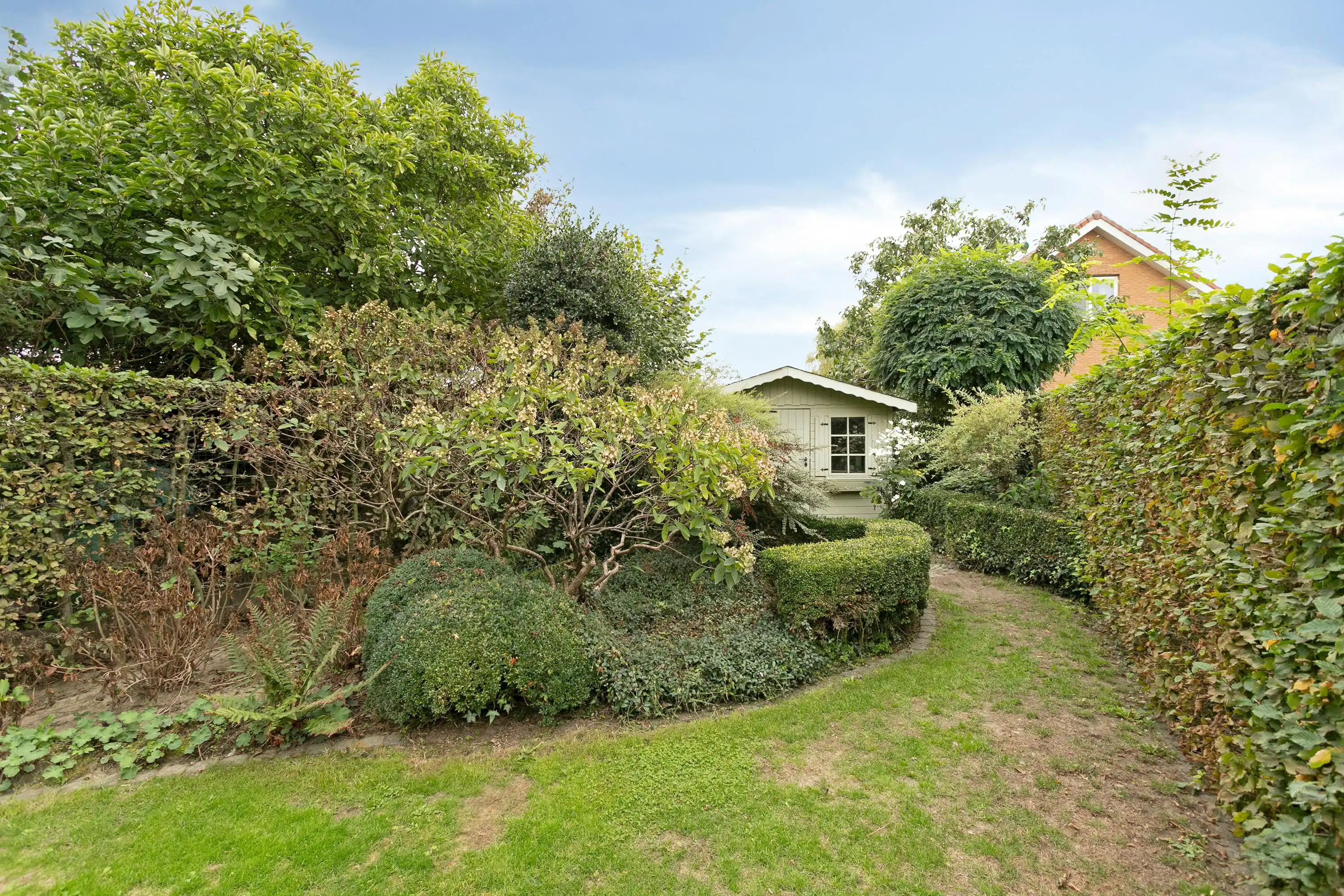 Instapklare woning in de Guido Gezellelaan 50 te Roeselare  foto 25