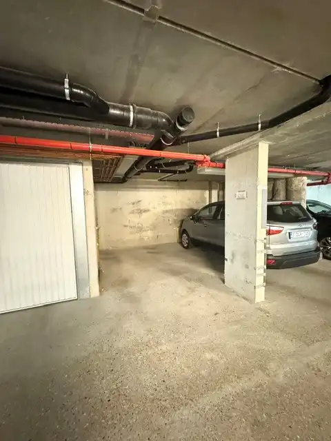 Parkeerplaats te huur foto 3