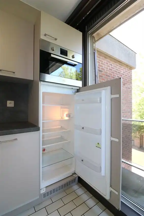 Zonnig appartement met 2 slaapkamers en garage op zeer goede, rustige locatie foto 10
