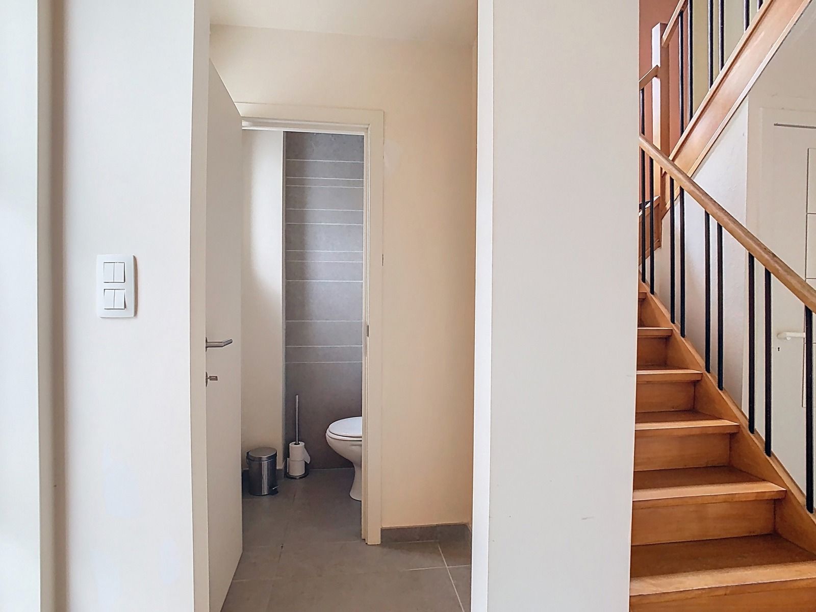 Rustig én Mooi gelegen Woning met 3 SLPK, Tuin én Garage! foto 9