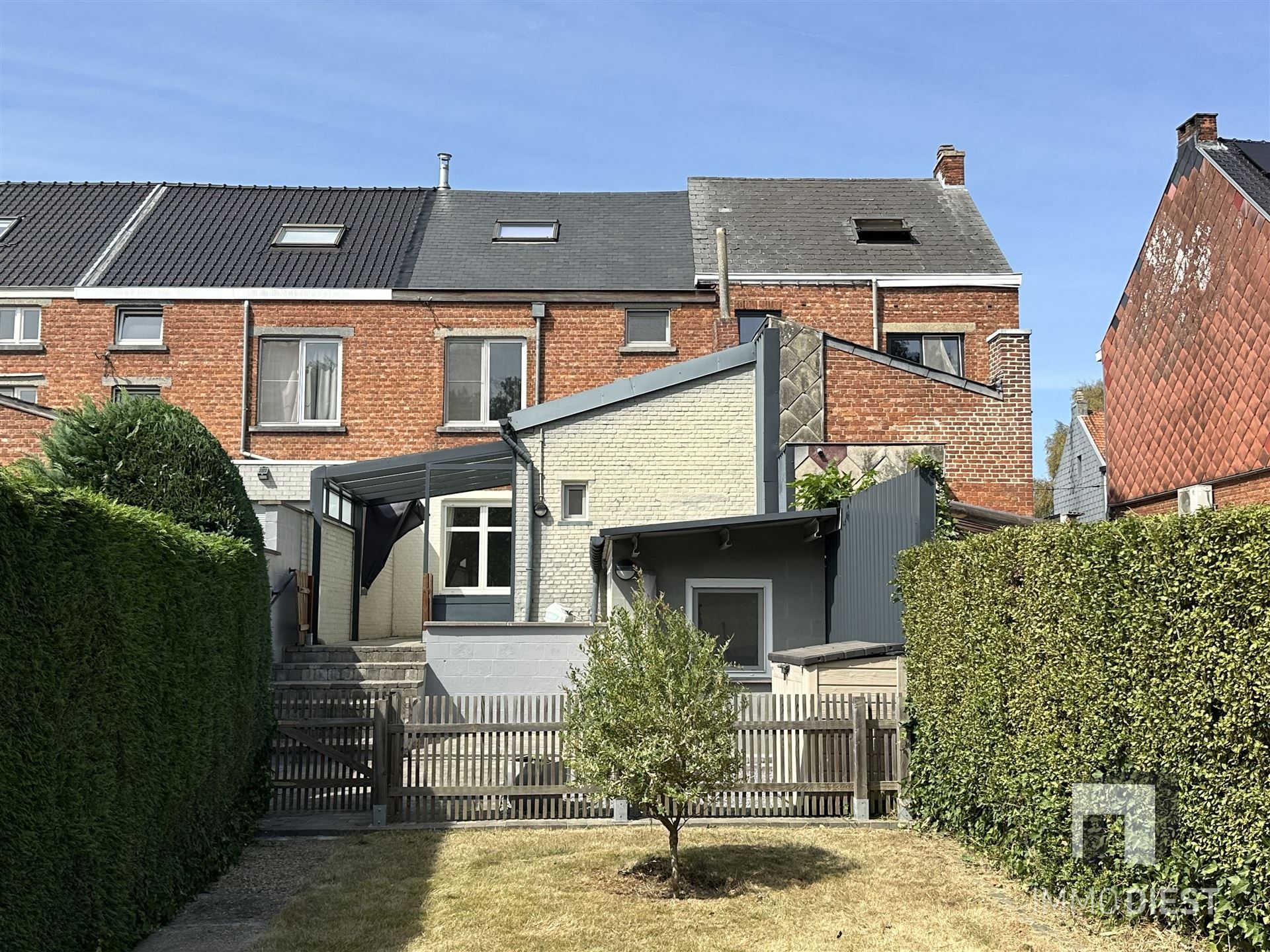 Knappe woning met 3 ruime slaapkamers en mooie tuin - instapklaar foto 48