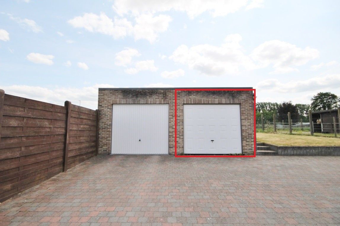 Ruim duplexappartement met 3 slaapkamers te Nieuwerkerken foto 16