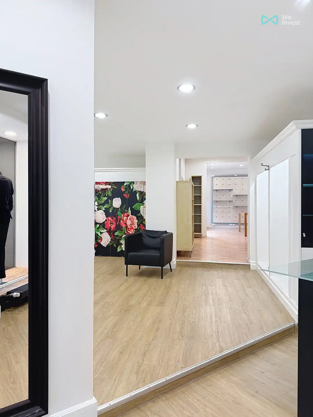 Centraal gelegen, mogelijke woning of opbrengsteigendom. foto 2