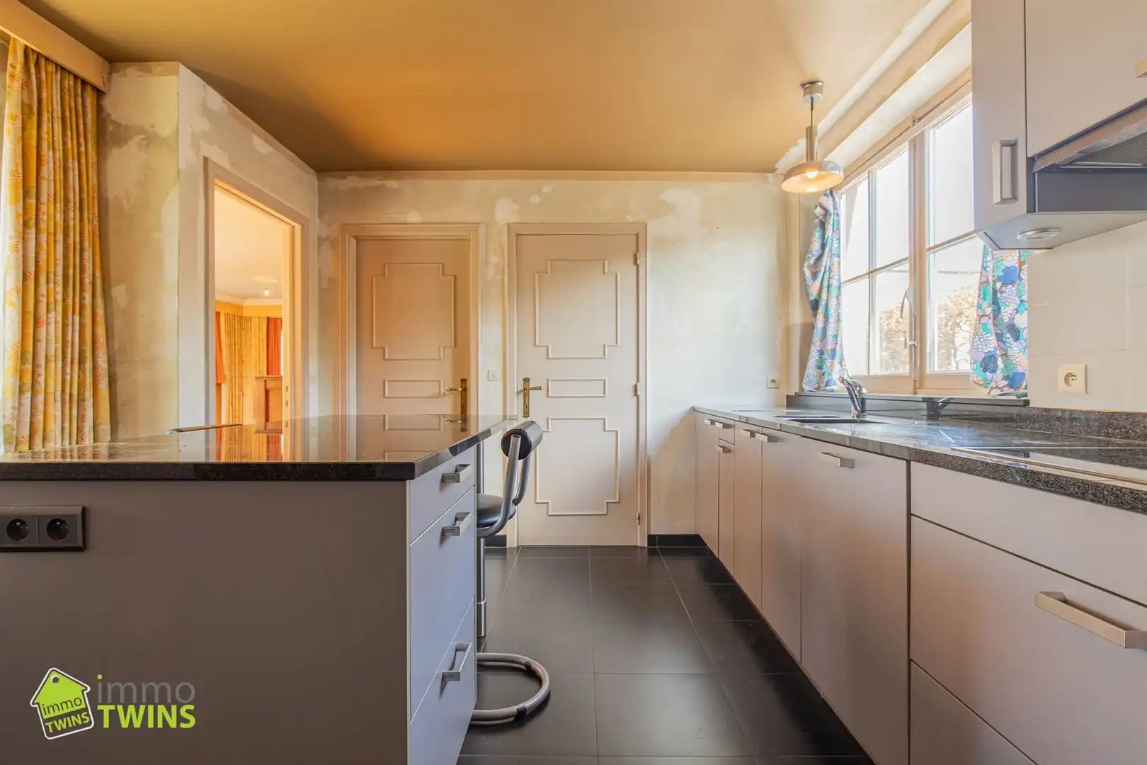 Prachtige open bebouwing met garage te Kruibeke.  foto 12