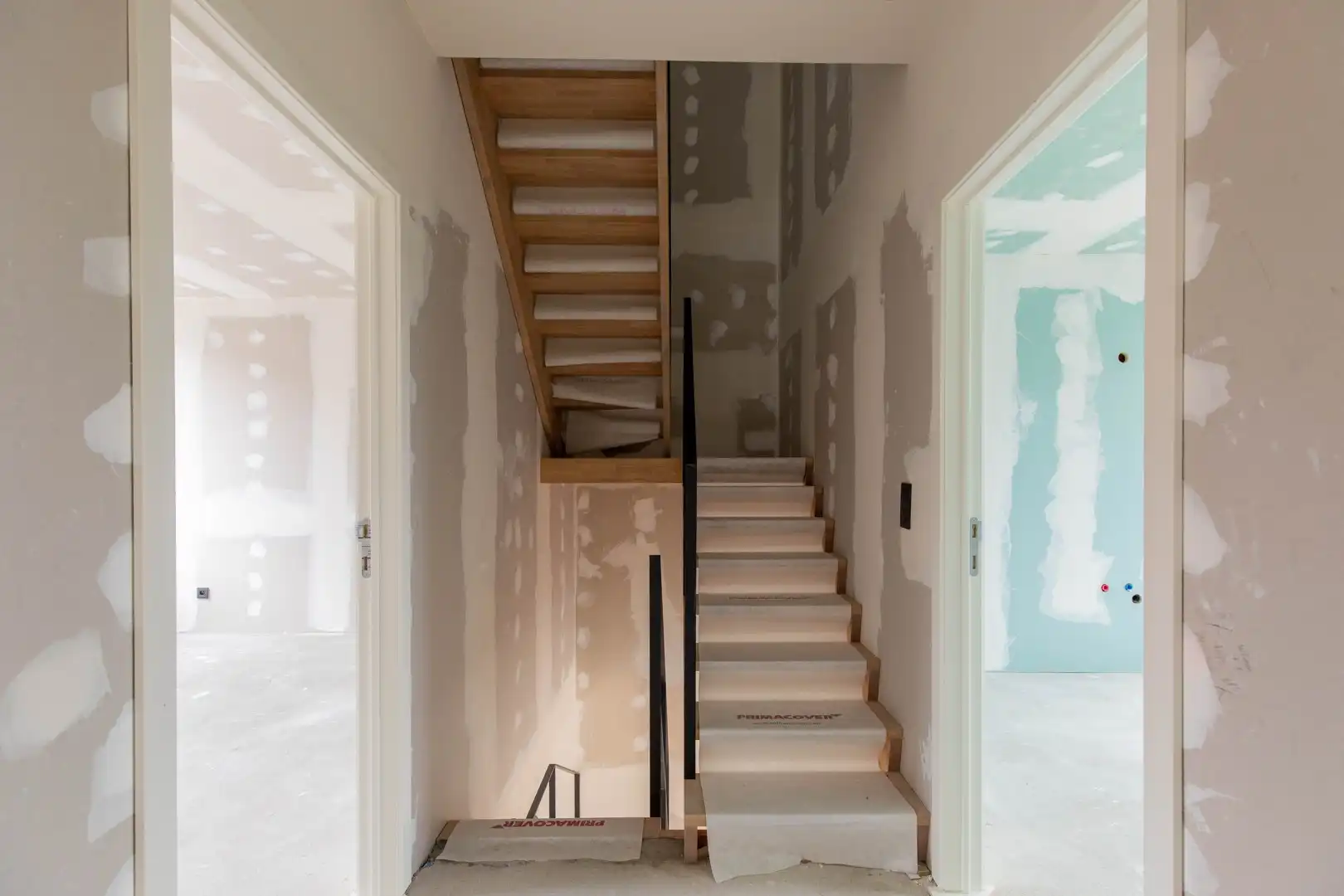 Ruime loftwoning met drie slaapkamers (verkoop onder registratierechten, 2% mogelijk) foto 14