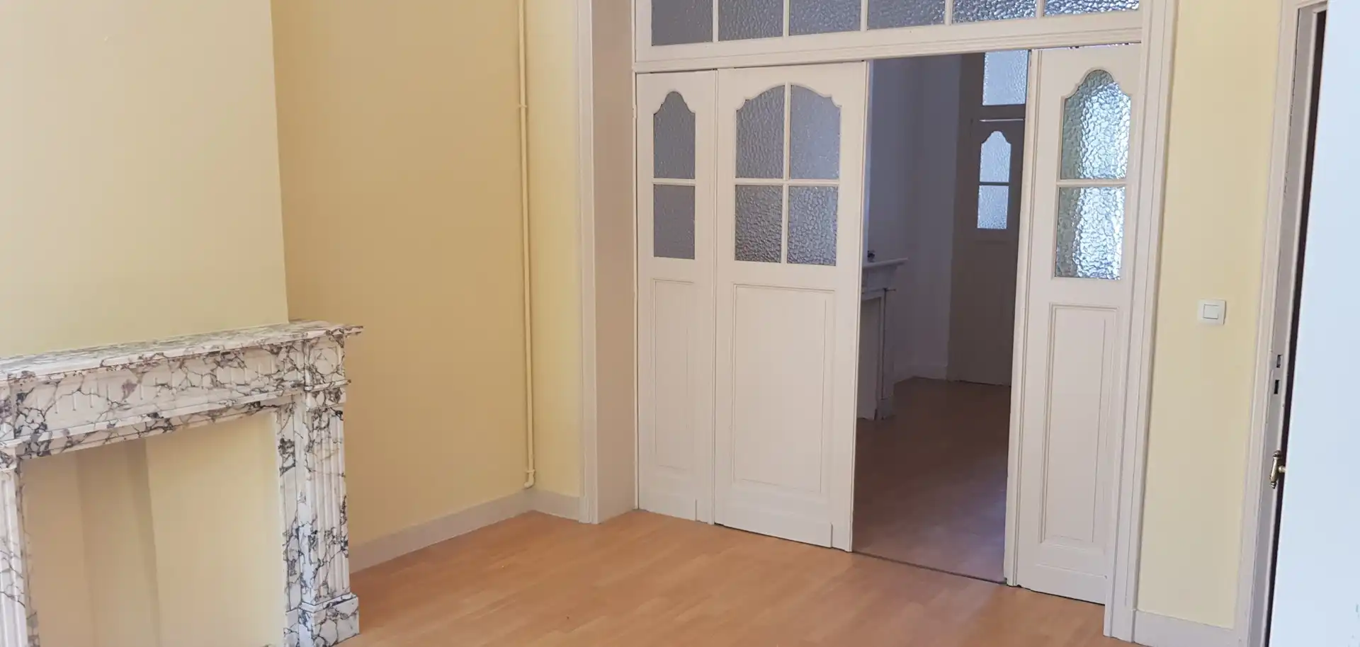 Appartementsgebouw foto 4