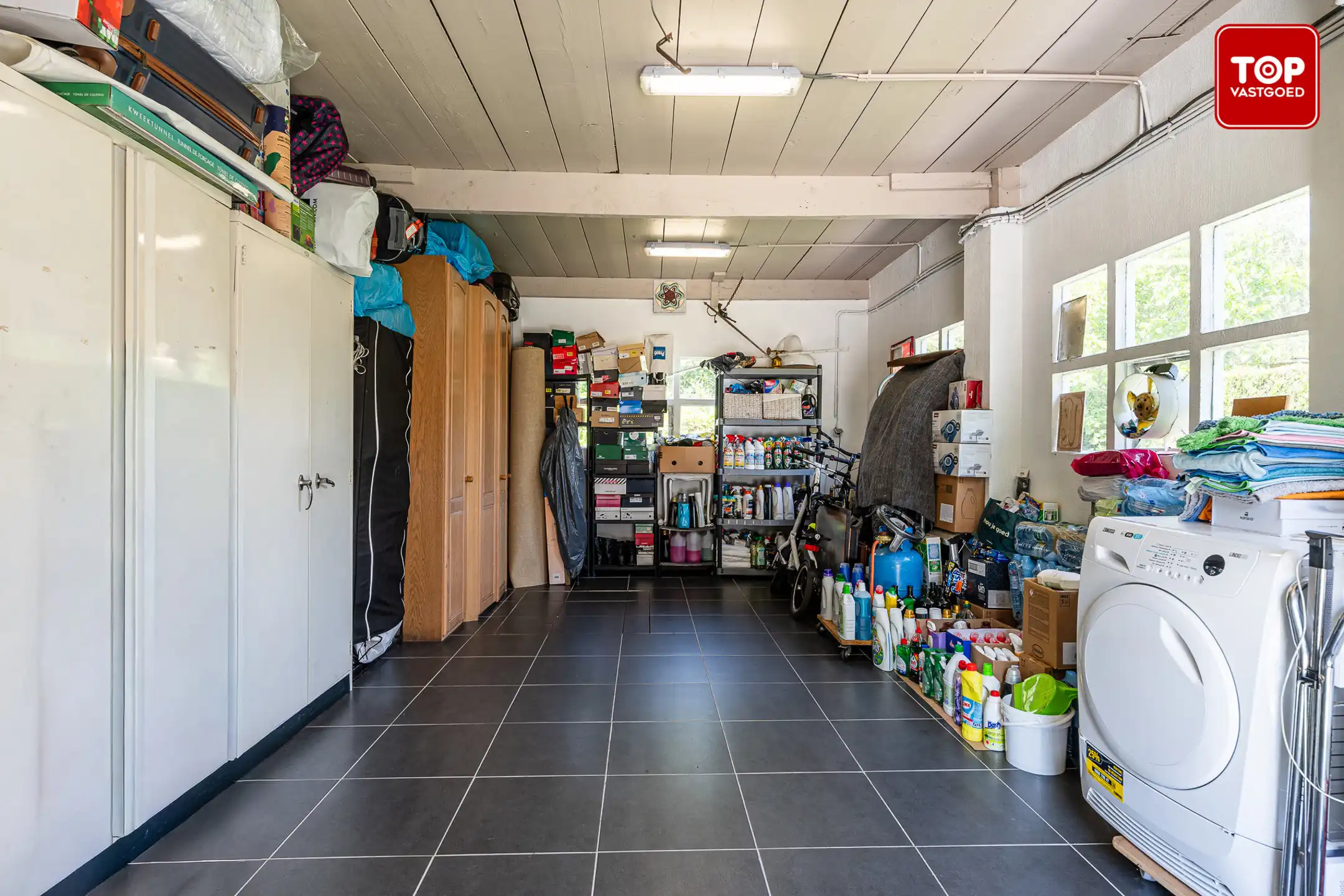 Instapklare alleenstaande woning op centrale locatie. foto 22