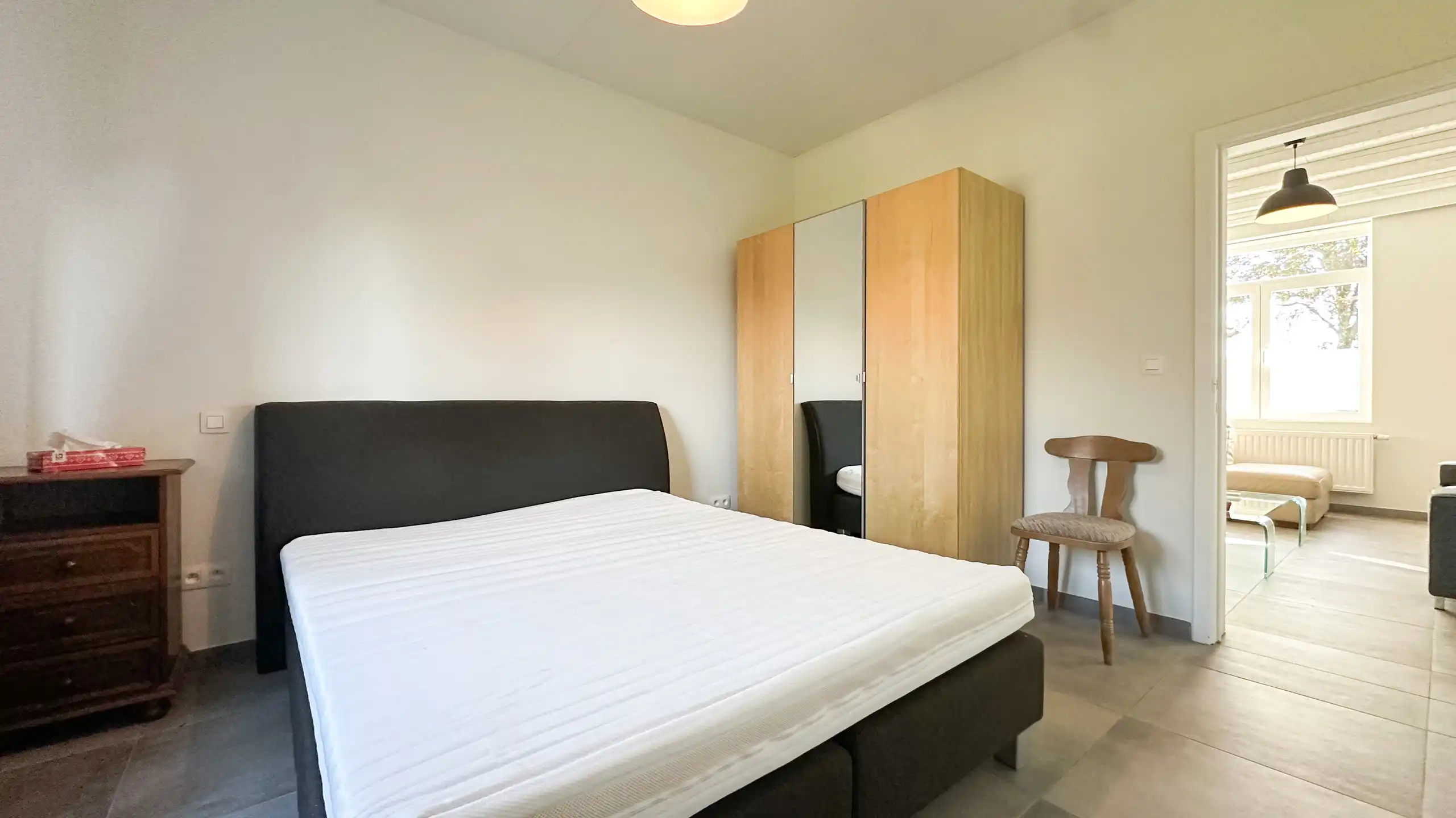Charmante woning met 2 slaapkamers en een polyvalente ruimte foto 15