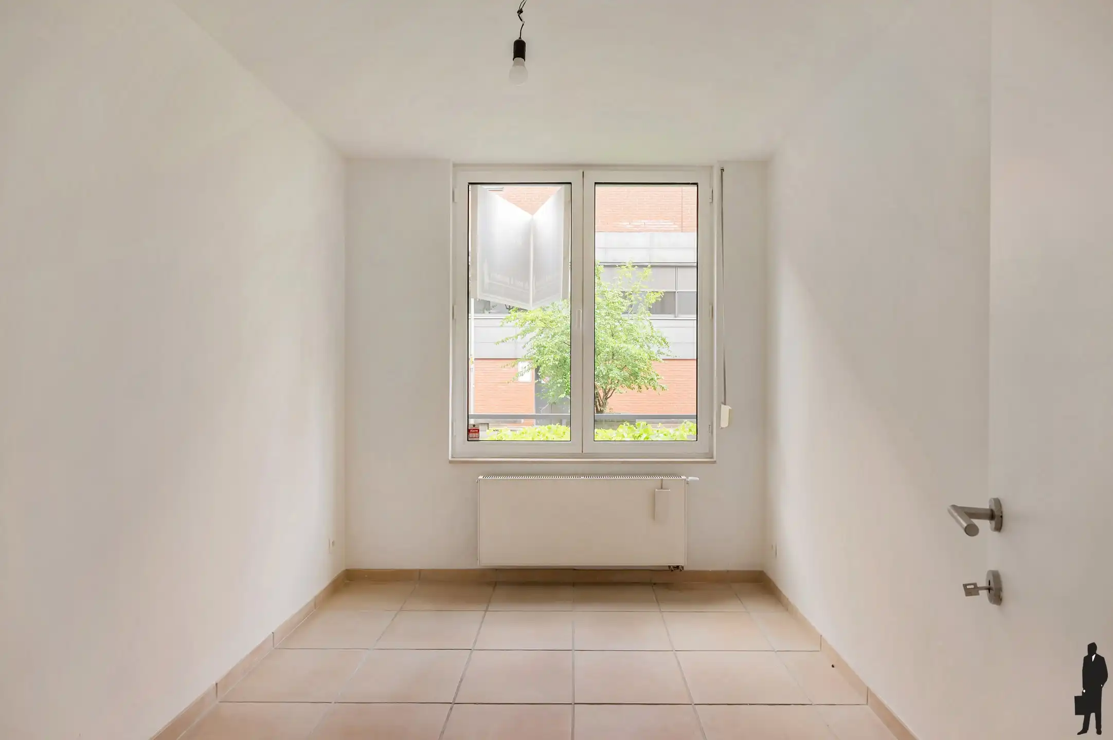 Ruim appartement op toplocatie met  Zuidgerichte koer. foto 18