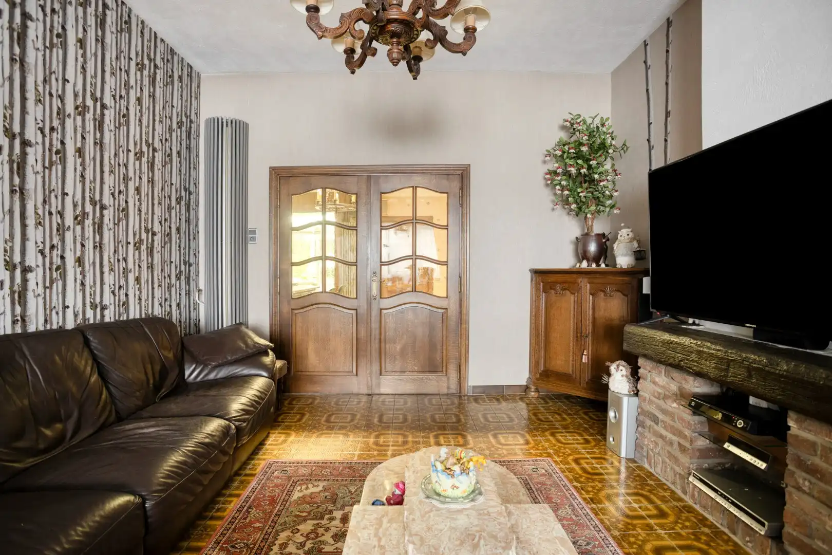 Instapklare woning met grote garage en tuin - aan centrum Tongeren foto 5