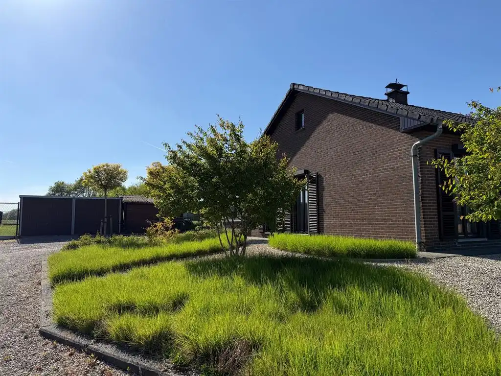 Landelijk gelegen vrijstaande woning foto 5