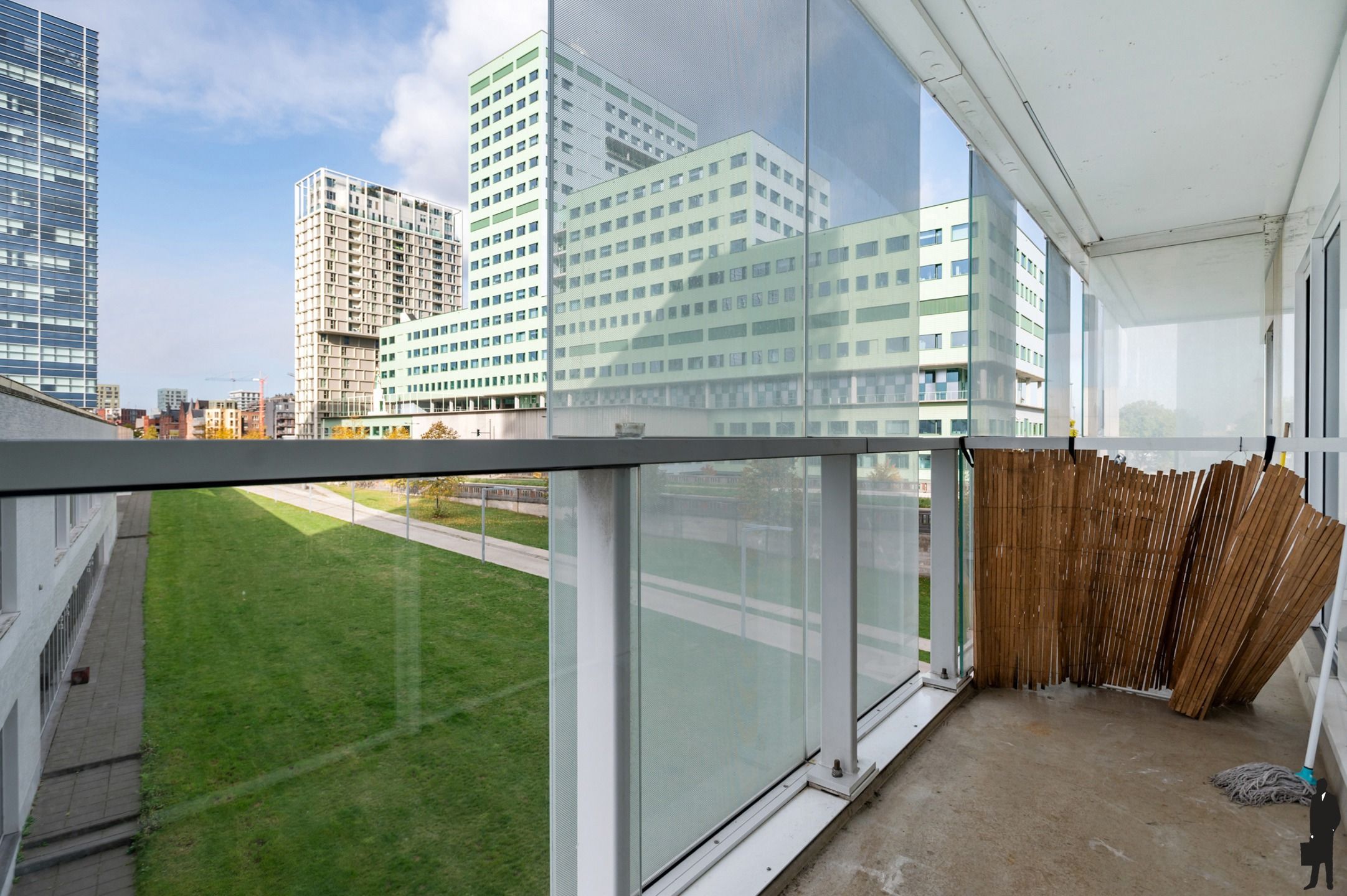 Compacte en lichtrijke studio op toplocatie in Antwerpen foto 7