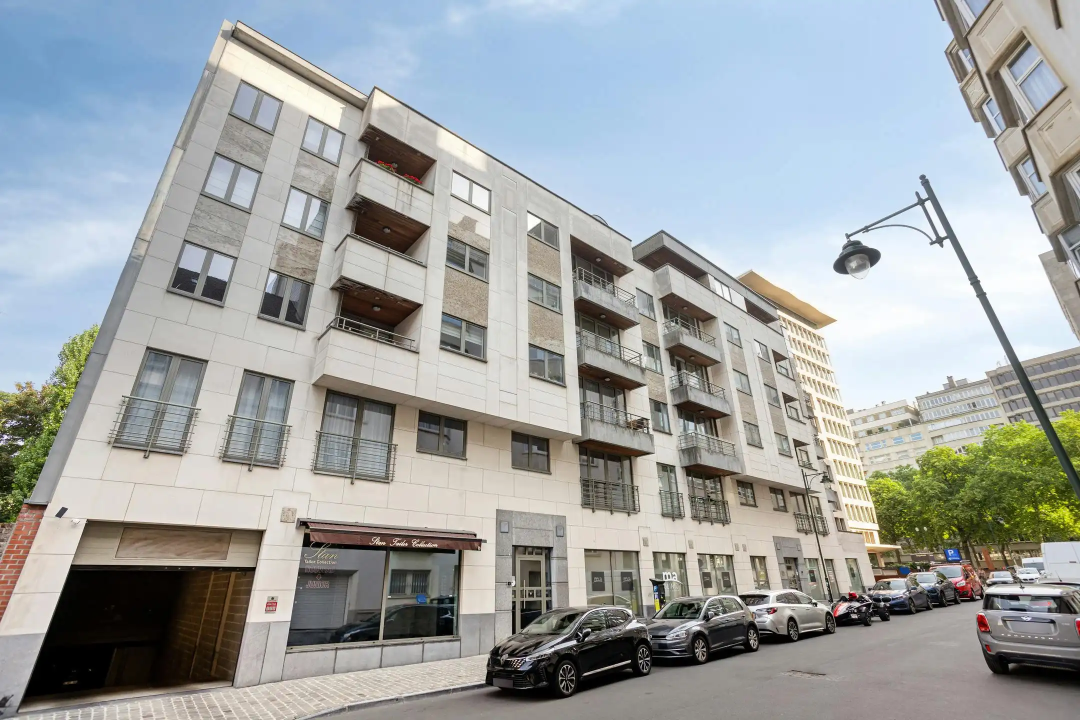 Appartement te Elsene Louizalaan Kastelein foto 2