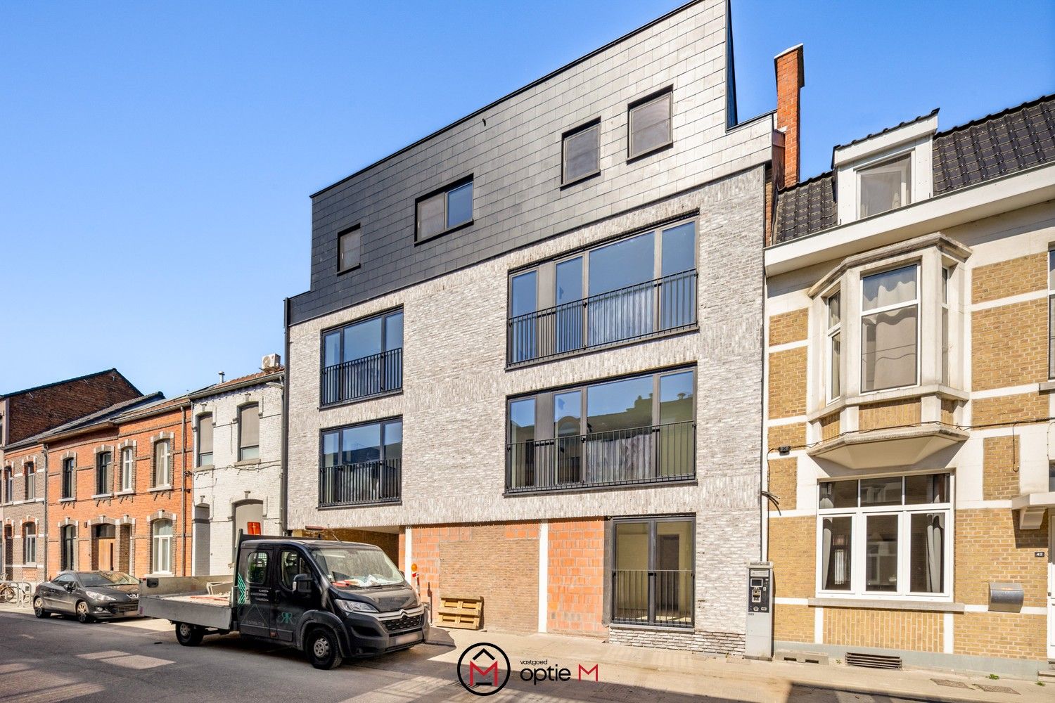 ()=>{if(producerUpdateValueVersion(node),producerAccessed(node),node.value===ERRORED)throw node.error;return node.value} Burgemeester Bollenstraat 38/2.01 - 3500 Hasselt
