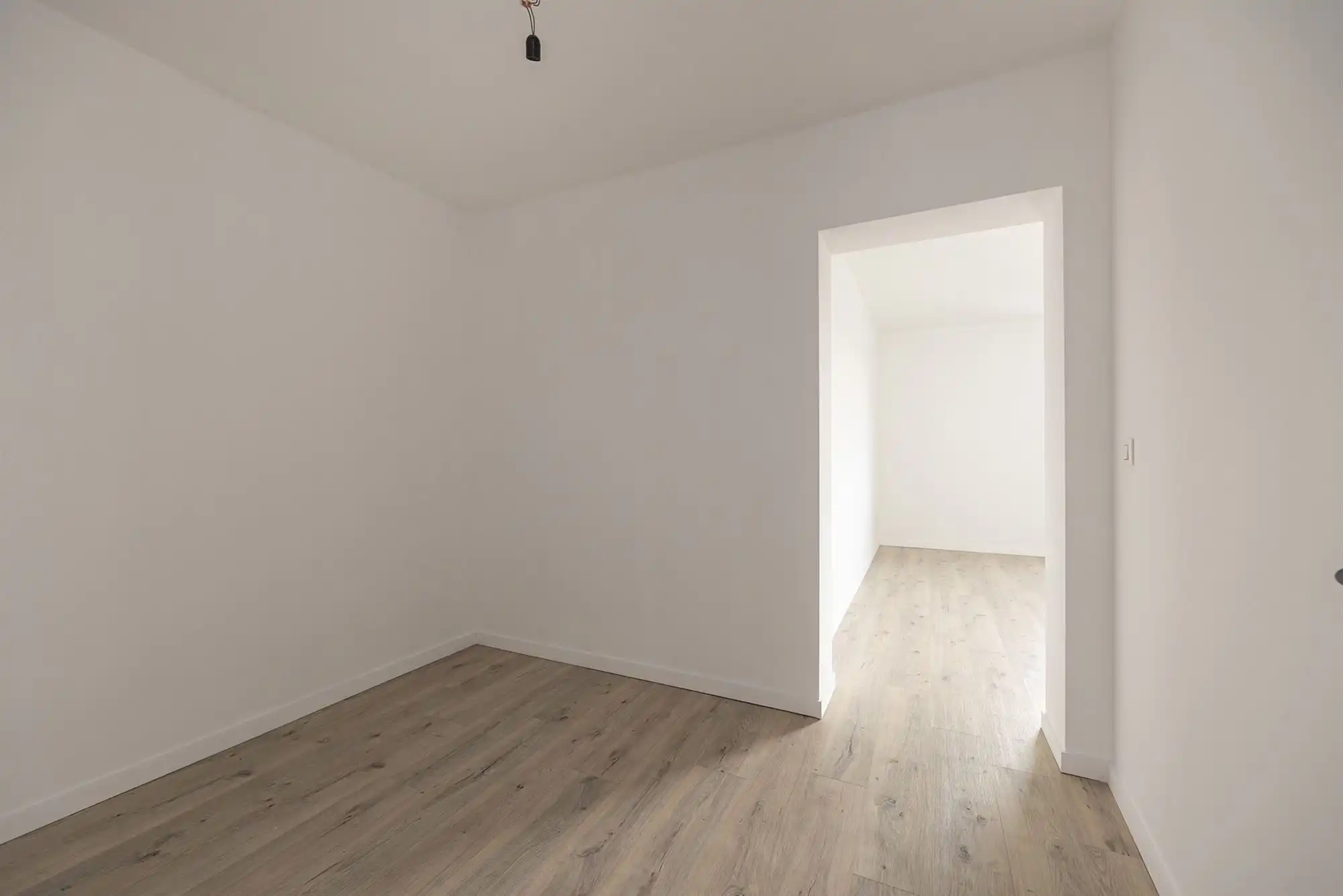 Ruime, energiezuinige woning met tuin in Rumst foto 13