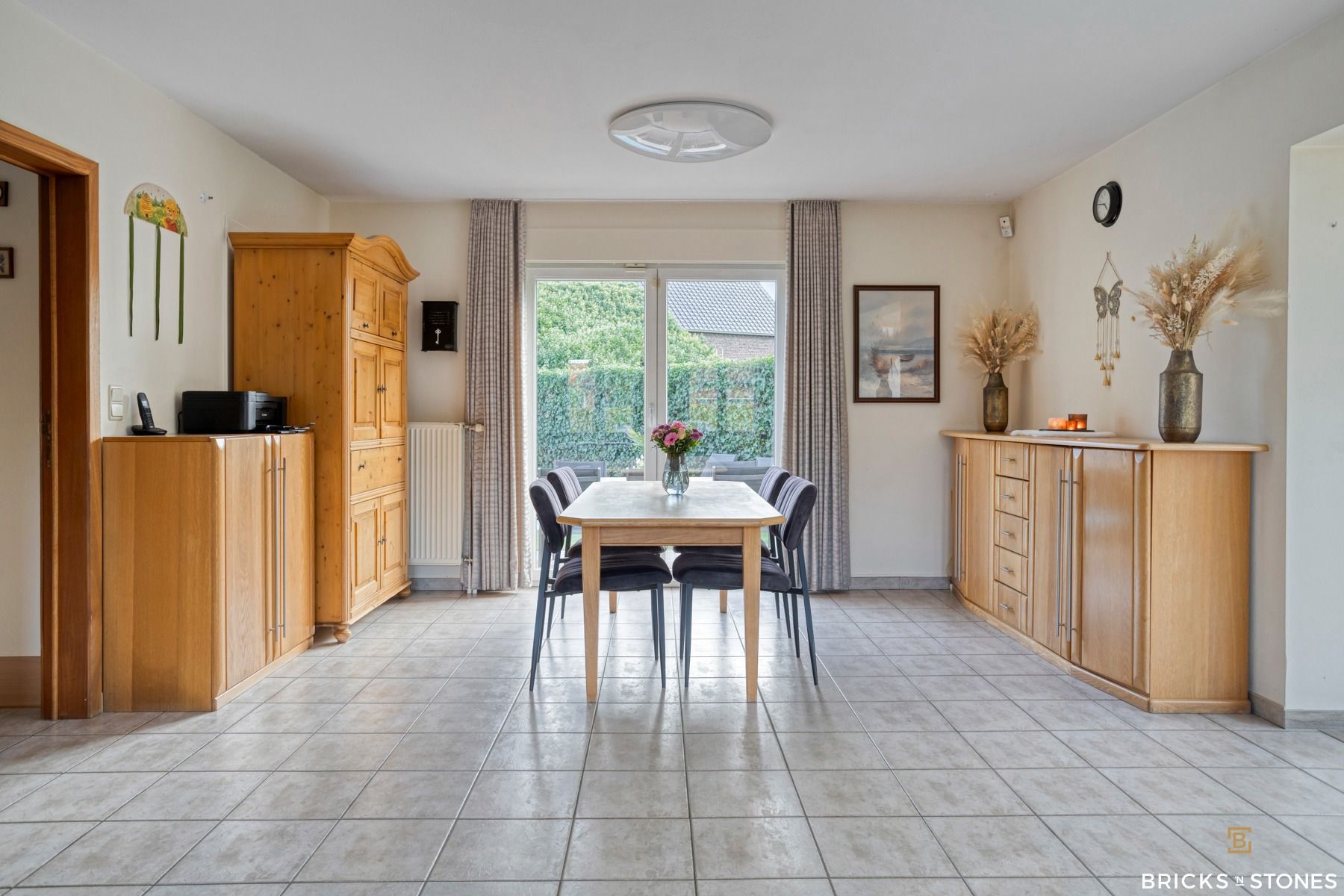 Gezellige, verzorgde gezinswoning met zwembad in Boortmeerbeek foto 2