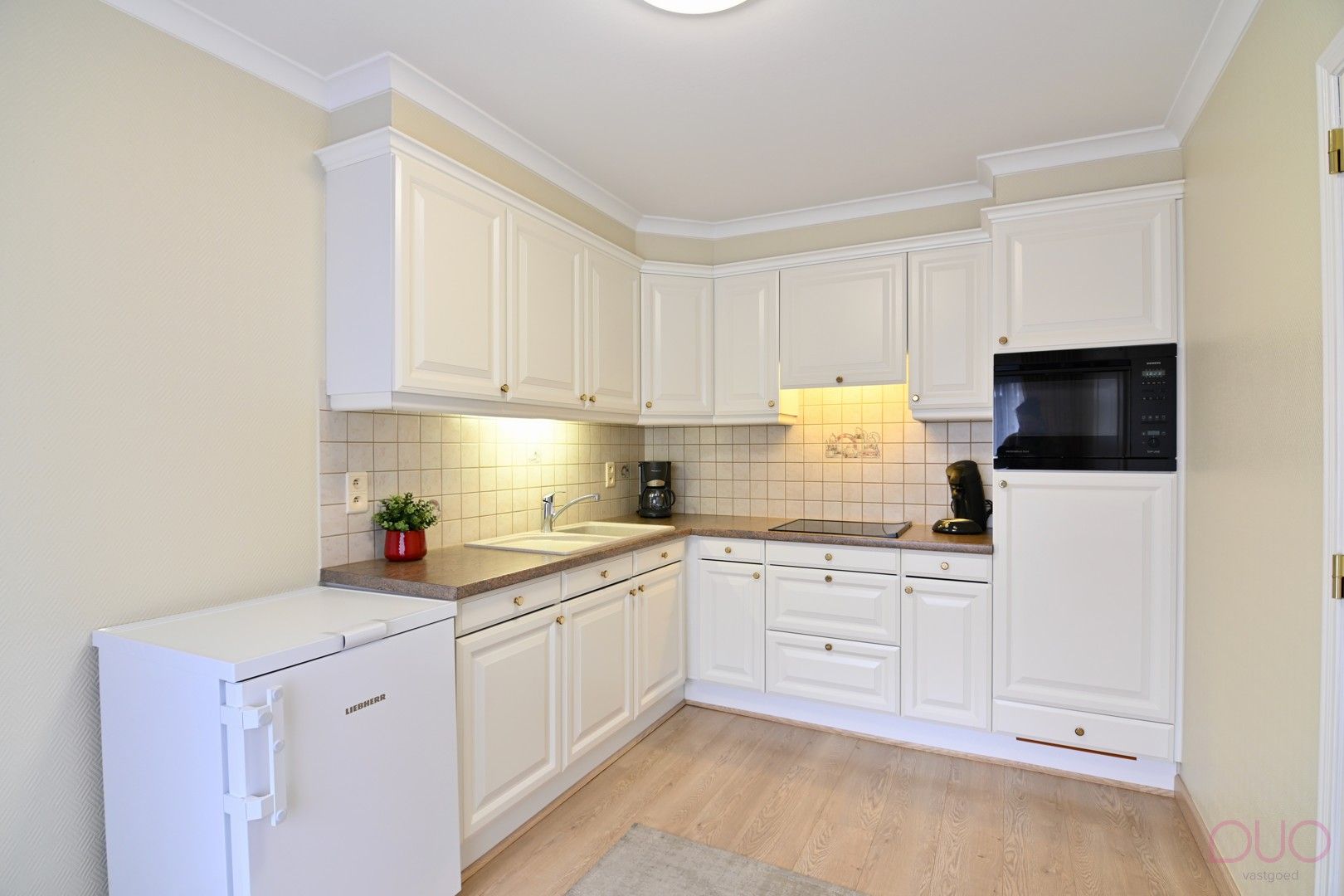 Instapklaar appartement in Truiens stadscentrum met autostaanplaats foto 9