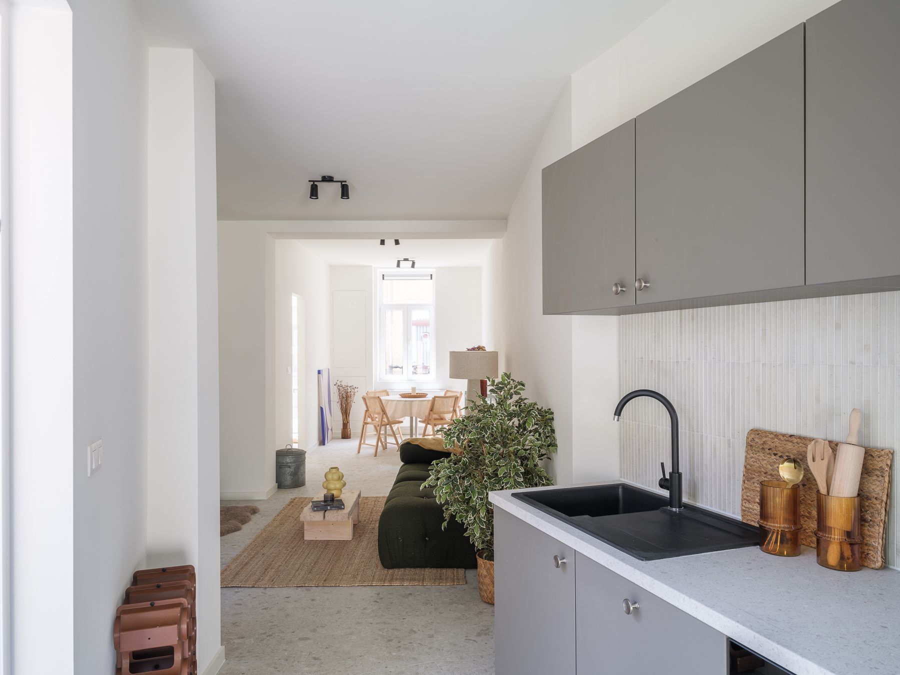 Instapklare en smaakvol gerenoveerde woning foto 6