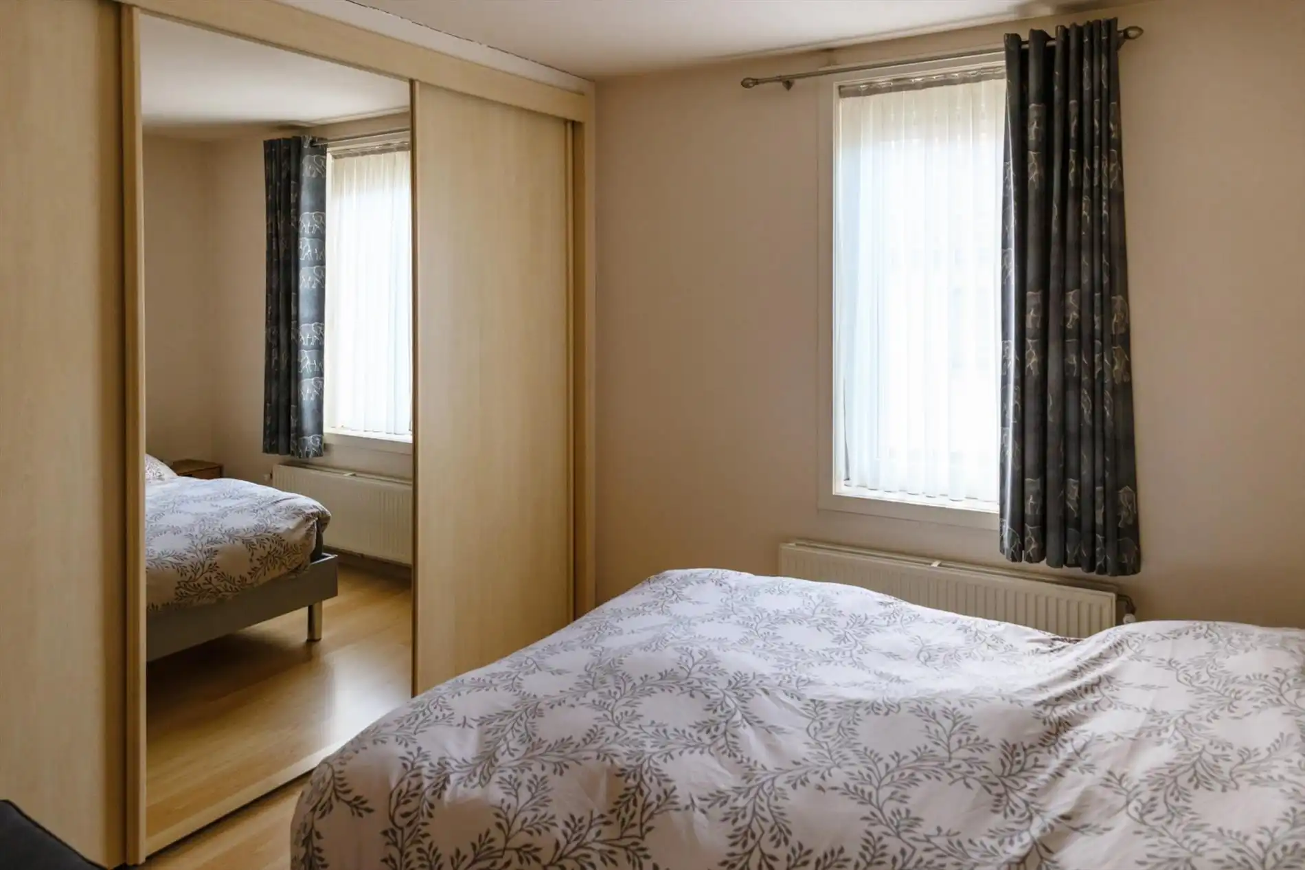 Verzorgd 2-slaapkamerappartement TE KOOP inclusief garage en autostaanplaats. foto 8